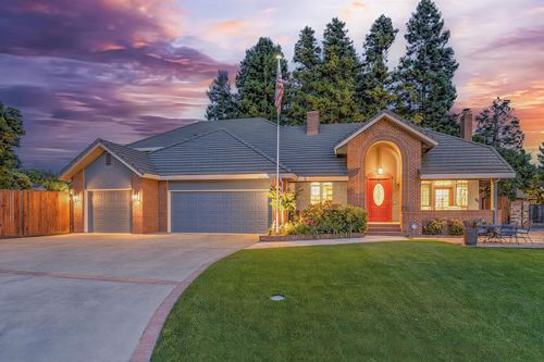 9411 Leal Ct, Elk Grove, CA, 95758-4112 | Card Image