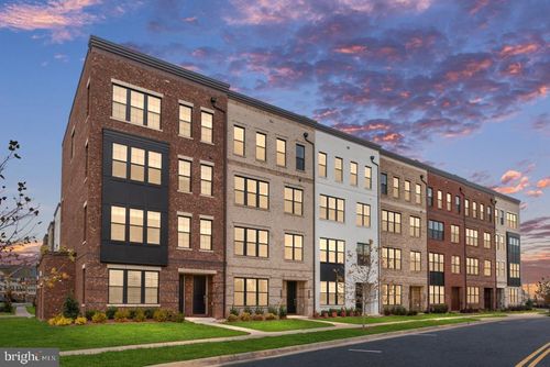 43568 Jefferson Park St, ASHBURN, VA, 20148-7756 | Card Image