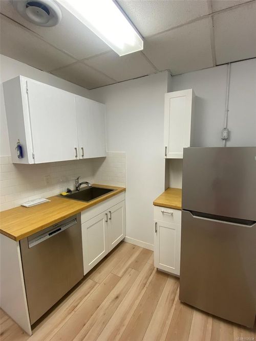 102-777 Blanshard St, Victoria, BC, V8W2G9 | Card Image