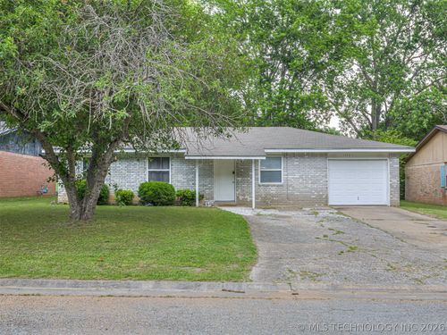 15505 S 291st East Ave, Coweta, OK, 74429-2229 | Card Image