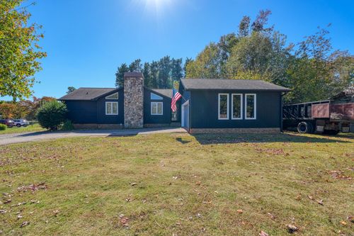 423 Shoally Rd, Boiling Springs, SC, 29316-5147 | Card Image