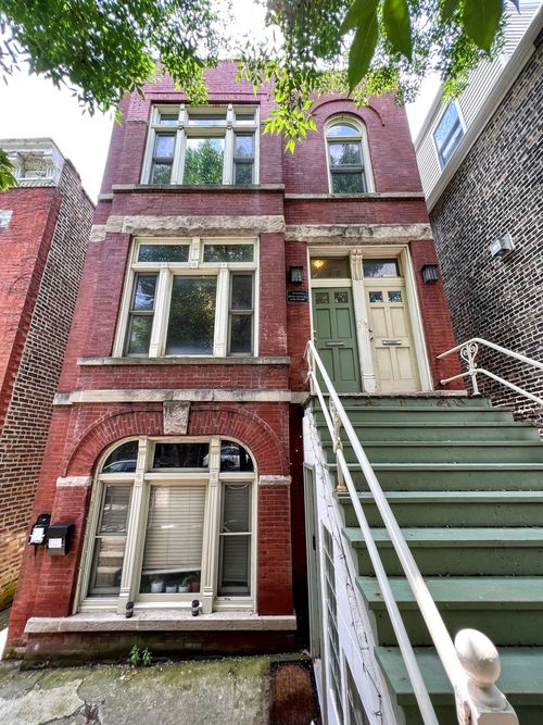 g-1811 W Cortland St, Chicago, IL, 60622-1071 | Card Image