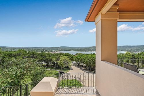 17309 Northlake Hills Drive, Jonestown, TX, 78645 | Card Image