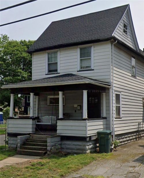 83 Masseth St, Rochester, NY, 14606-1168 | Card Image
