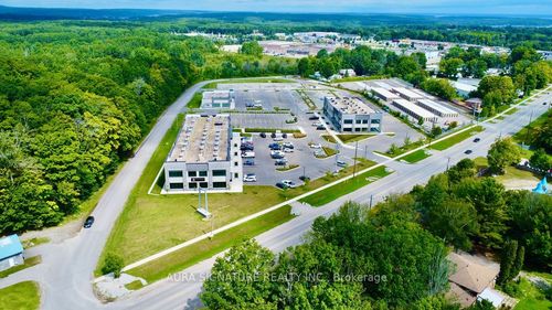 218-670 Balm Beach Rd E, Midland, ON, L4R0J6 | Card Image