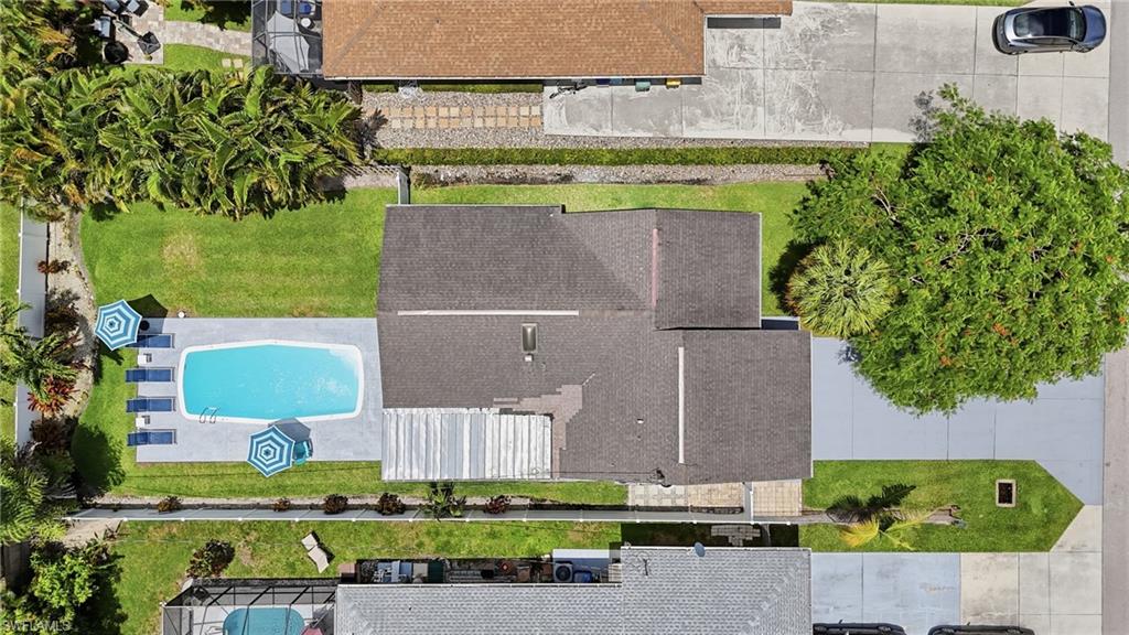 Residential in NAPLES 5