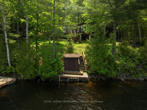 1045 Wheatley Lane, Plevna, ON, K0H2M0 | Card Image