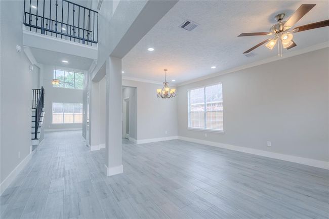 5807 Cypress Mound Ct, House other with 5 bedrooms, 5 bathrooms and 2 parking in Spring TX | Image 6