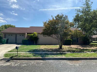 12311 Bridge Path St, House other with 4 bedrooms, 2 bathrooms and null parking in San Antonio TX | Image 3