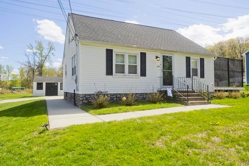 151 Labelle St, West Springfield, MA, 01089-1152 | Card Image