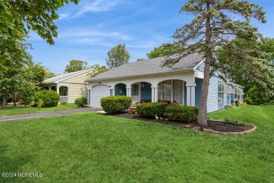 145 Buckingham Drive, Home with 2 bedrooms, 2 bathrooms and null parking in Southampton NJ | Image 3