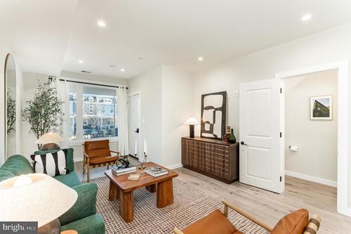 apt-c-2116 4th St Ne, WASHINGTON, DC, 20002-2470 | Card Image