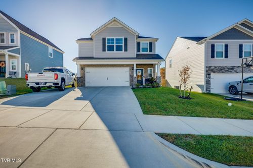 570 Sedgewick Way, Johnson City, TN, 37601-2323 | Card Image