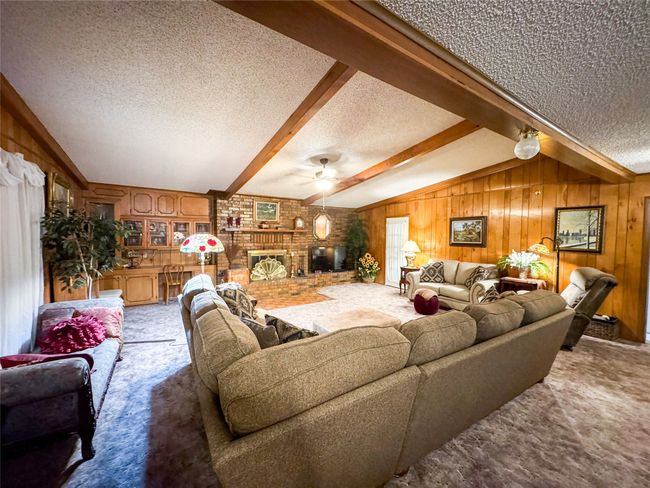 1001 N Avenue H, House other with 3 bedrooms, 3 bathrooms and null parking in Haskell TX | Image 8