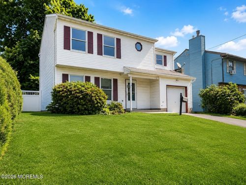 59 E New St, Sewaren, NJ, 07077-1419 | Card Image