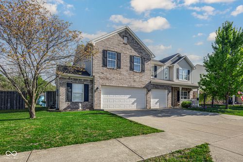 6712 Wilmot Ln, Avon, IN, 46123-6623 | Card Image