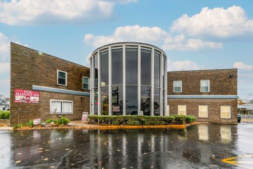 ste-101-1702 Washington St, Waukegan, IL, 60085-5153 | Card Image
