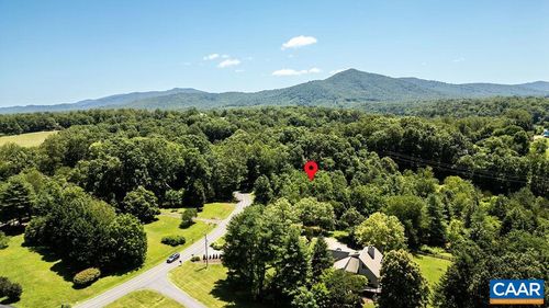 4 Rodes Valley Dr, NELLYSFORD, VA, 22958-9546 | Card Image