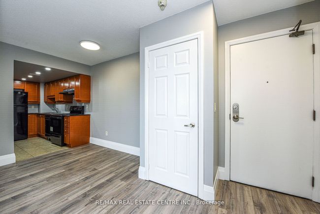 1407 - 220 Forum Dr, Condo with 2 bedrooms, 2 bathrooms and 1 parking in Mississauga ON | Image 14