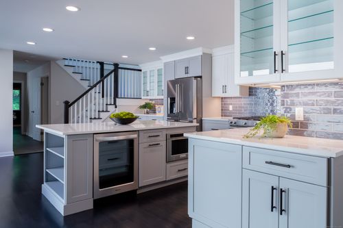 504-504 Harvest Cmns, Westport, CT, 06880-3950 | Card Image