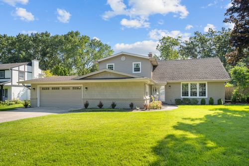 1319 Burr Oak Rd, Lake Forest, IL, 60045-1214 | Card Image
