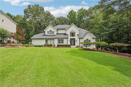 5170 Forest Run Trce, Johns Creek, GA, 30022-4502 | Card Image
