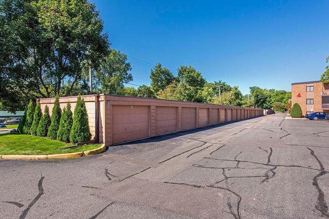 APT-621 - 5450 Three Points Blvd, Condo with 3 bedrooms, 2 bathrooms and null parking in Mound MN | Image 57