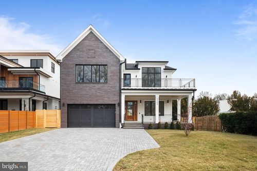 5203 Sangamore Rd, BETHESDA, MD, 20816-2324 | Card Image