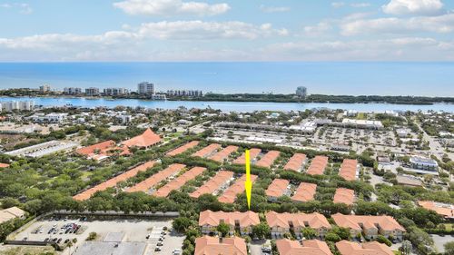 h-104 Lighthouse Circle, Tequesta, FL, 33469 | Card Image