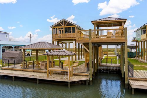 1185 Mabry St, Gilchrist, TX, 77617 | Card Image