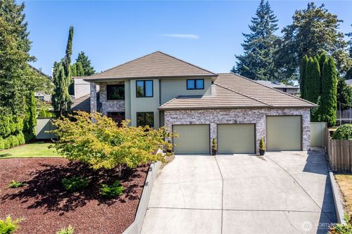 2538 E Lynnwood Dr, Longview, WA, 98632-5790 | Card Image