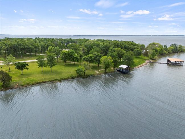 7511 Point Aquarius Rd, House other with 1 bedrooms, 1 bathrooms and null parking in Quinlan TX | Image 4
