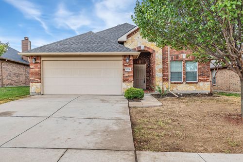 9204 Tierra Verde Dr, Fort Worth, TX, 76177-7269 | Card Image