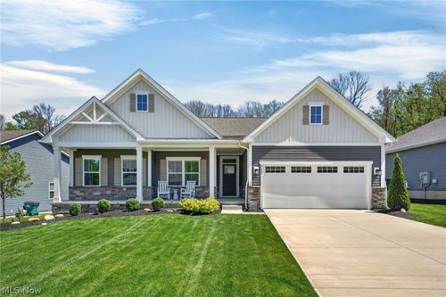 8223 Chandler Ct, Concord Township, OH, 44077-9106 | Card Image