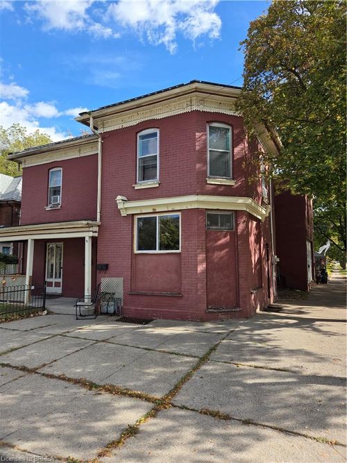 53 Port St, Brantford, ON, N3S1Y3 | Card Image