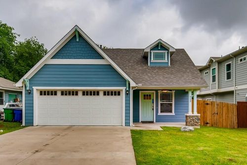 713 Rike St, Mckinney, TX, 75069-6740 | Card Image