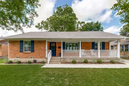 9605 Livenshire Dr, Dallas, TX, 75238-2853 | Card Image