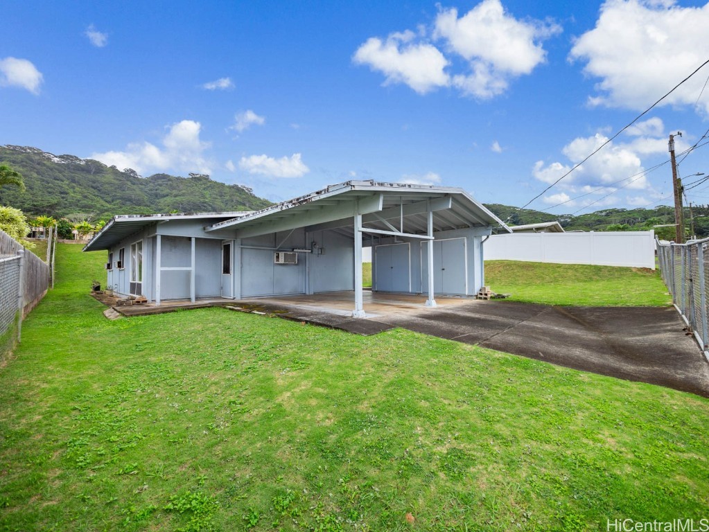 Lehuuila St, Kaneohe, HI 96744