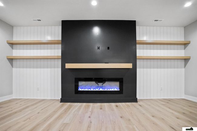 7949 Ponce Dr, Townhouse with 4 bedrooms, 3 bathrooms and 3 parking in Lincoln NE | Image 42