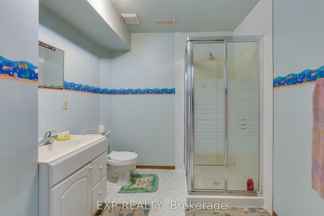 1384 Bentley Dr, House other with 4 bedrooms, 2 bathrooms and 3 parking in London ON | Image 19