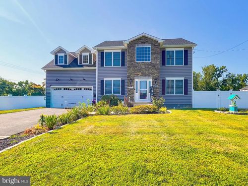 125 Nursery Ave, Levittown, PA, 19057-1109 | Card Image
