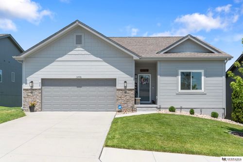 10918 Sheffield St, Omaha, NE, 68142-1822 | Card Image