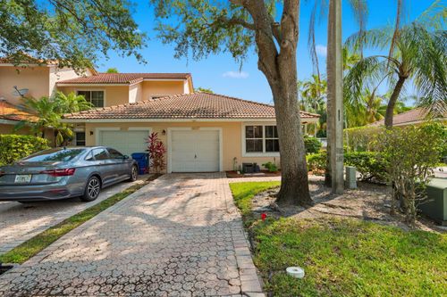 8417 Nw 40th Ct, Sunrise, FL, 33351-6182 | Card Image