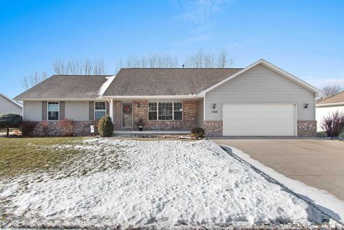 1105 Faversham Way, Howard, WI, 54313 | Card Image