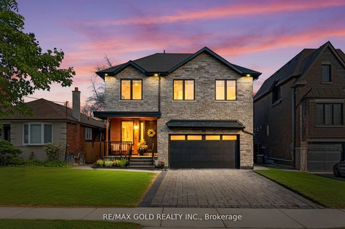 99 27th St, Etobicoke, ON, M8W2X6 | Card Image