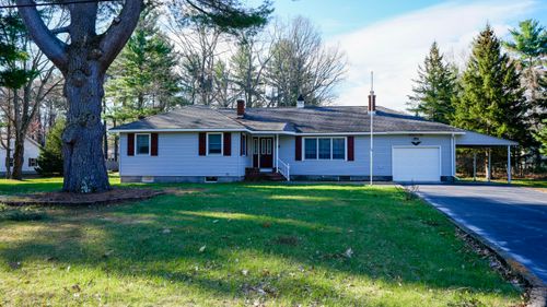 15 Kimberly Lane, Morrisonville, NY, 12962 | Card Image