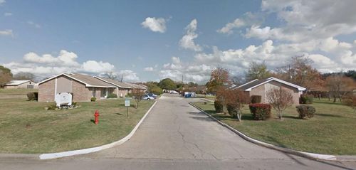 100-1015 Church St, Navasota, TX, 77868-4300 | Card Image