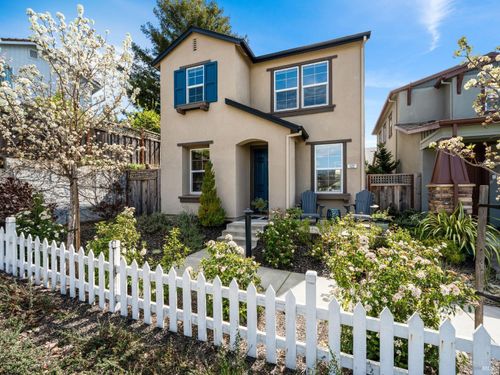 122 Monte Vista Ave, Healdsburg, CA, 95448-3431 | Card Image
