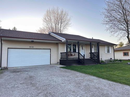 80185 Elinor St, Memphis, MI, 48041-4903 | Card Image