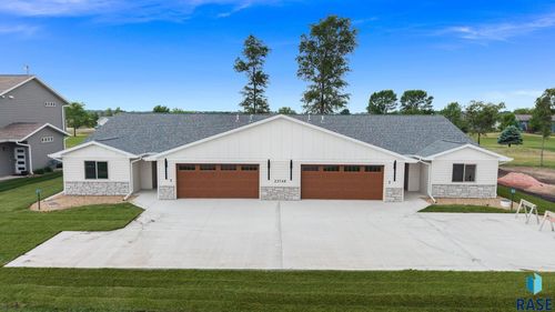 2-23748 461a Ave Avenue, Wentworth, SD, 57075 | Card Image